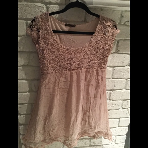 Top - Picture 2 of 2